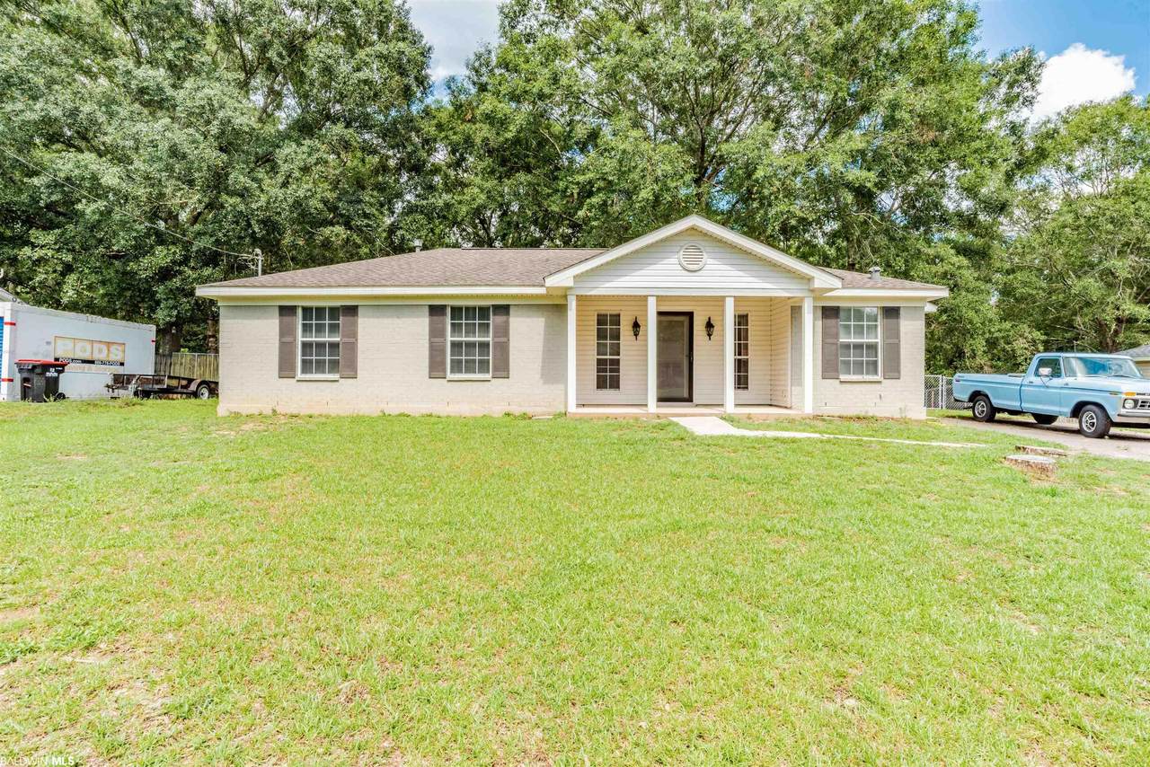 2875 Ironwood Drive - Photo 1