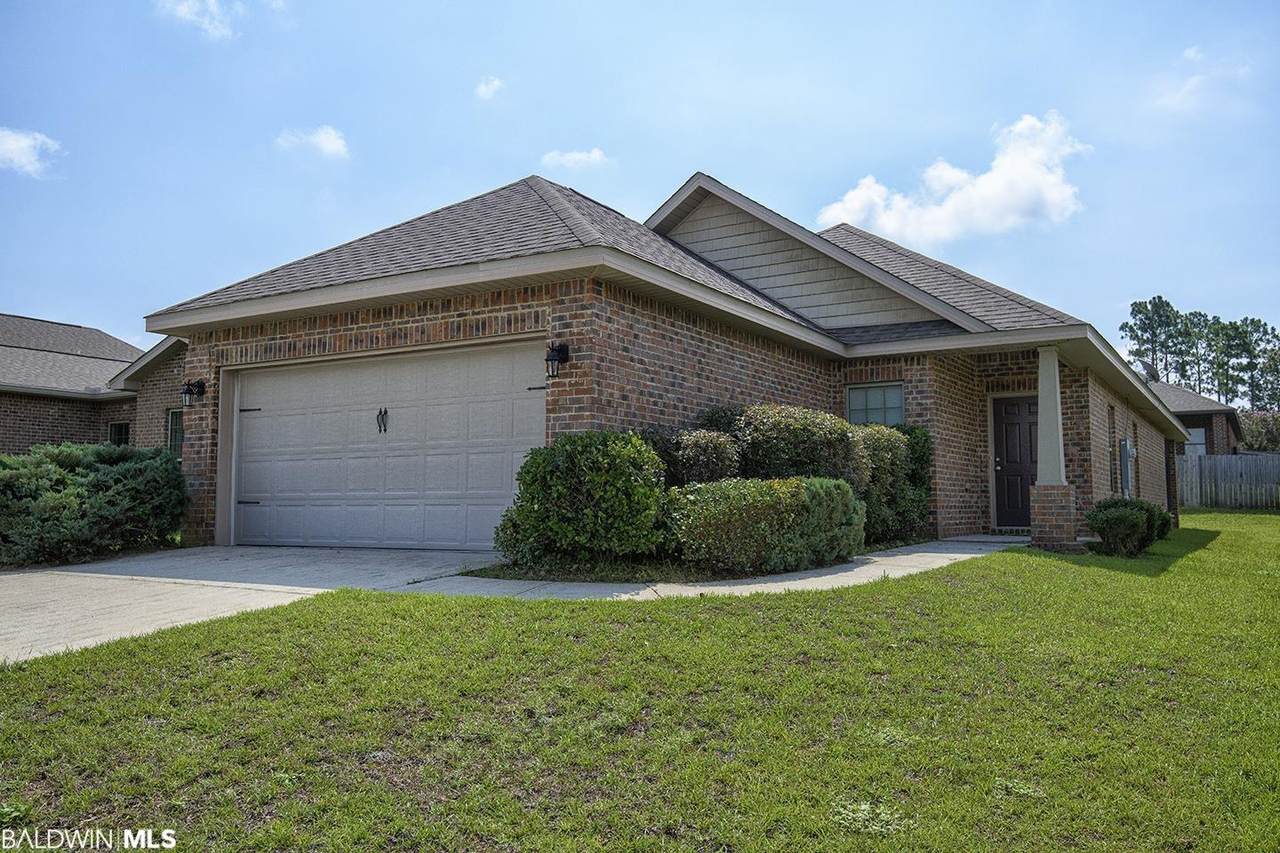 34338 Paisley Avenue - Photo 1
