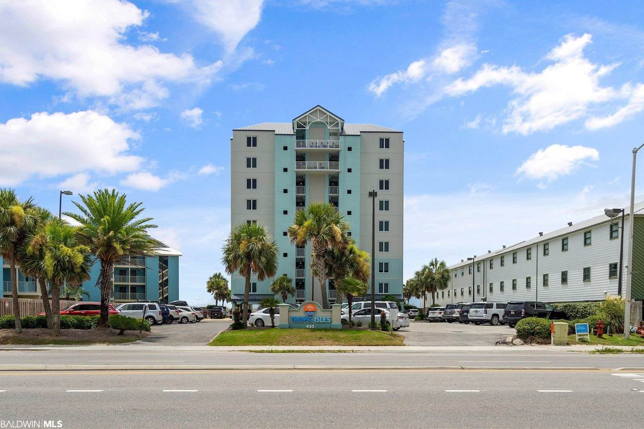 433 Beach Blvd - Photo 1