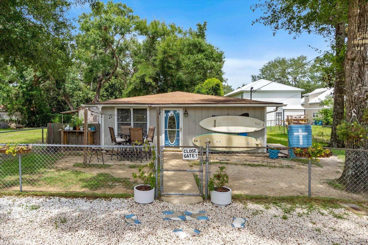 5292 Pompano Avenue - Photo 1