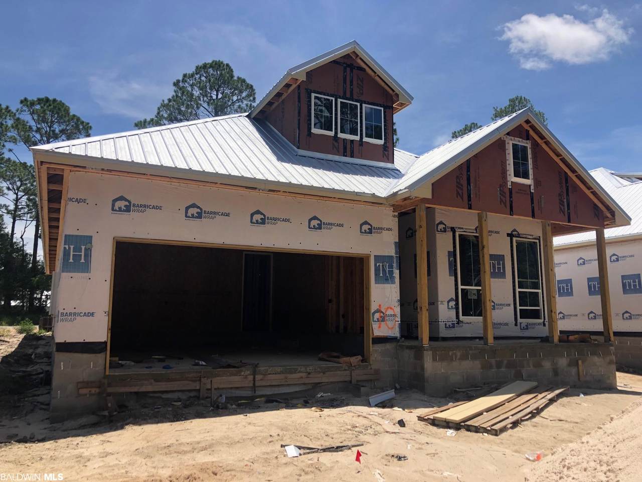 2554 Bienville Avenue - Photo 1