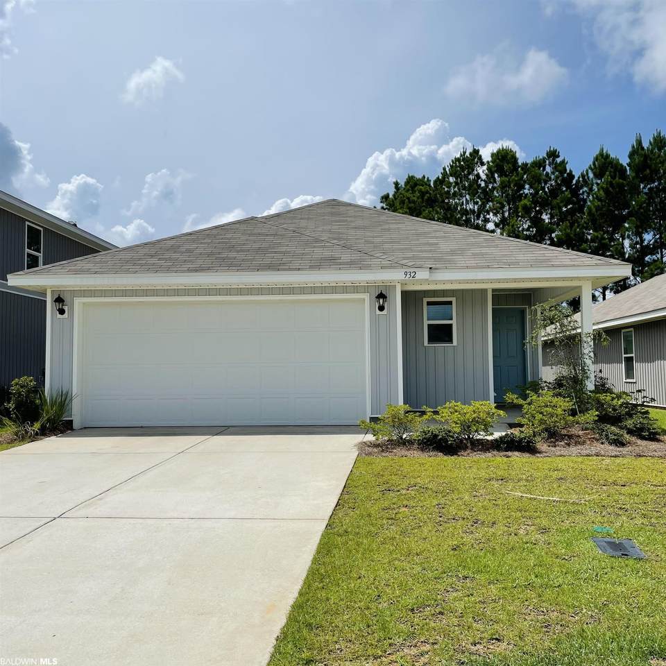 932 Shagbark Rd - Photo 1