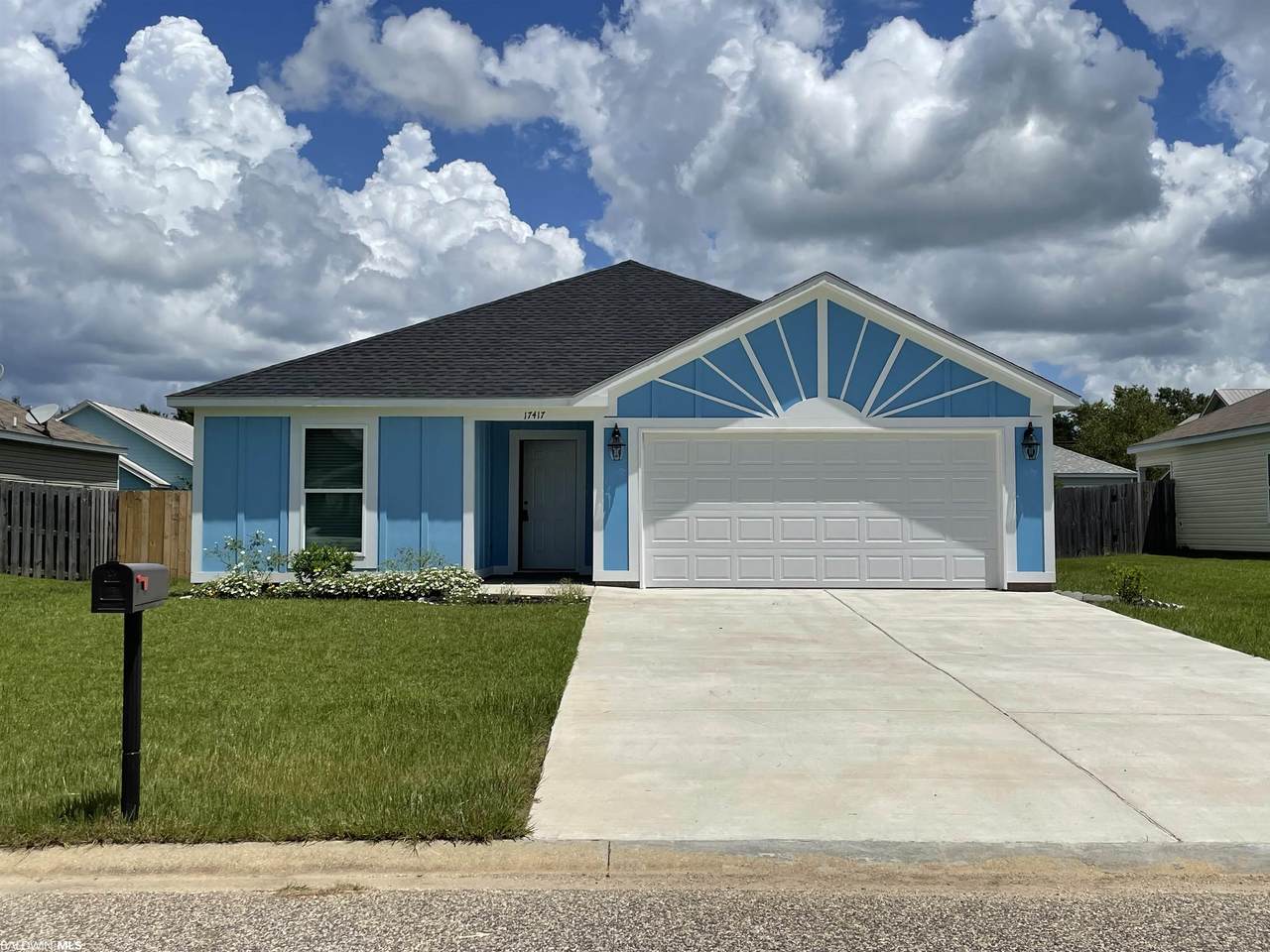 17417 Tallasee Blvd - Photo 1