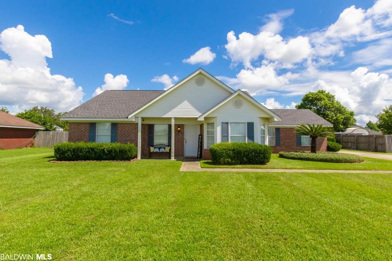 19545 Silverhill Avenue - Photo 1