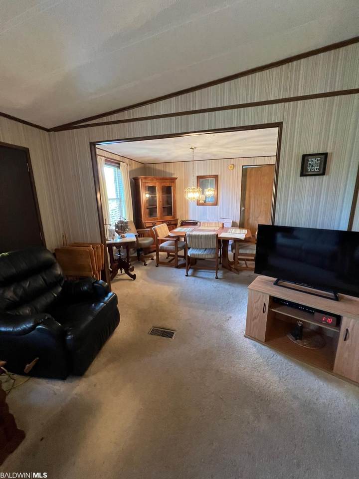 1602 Matias Dr - Photo 1