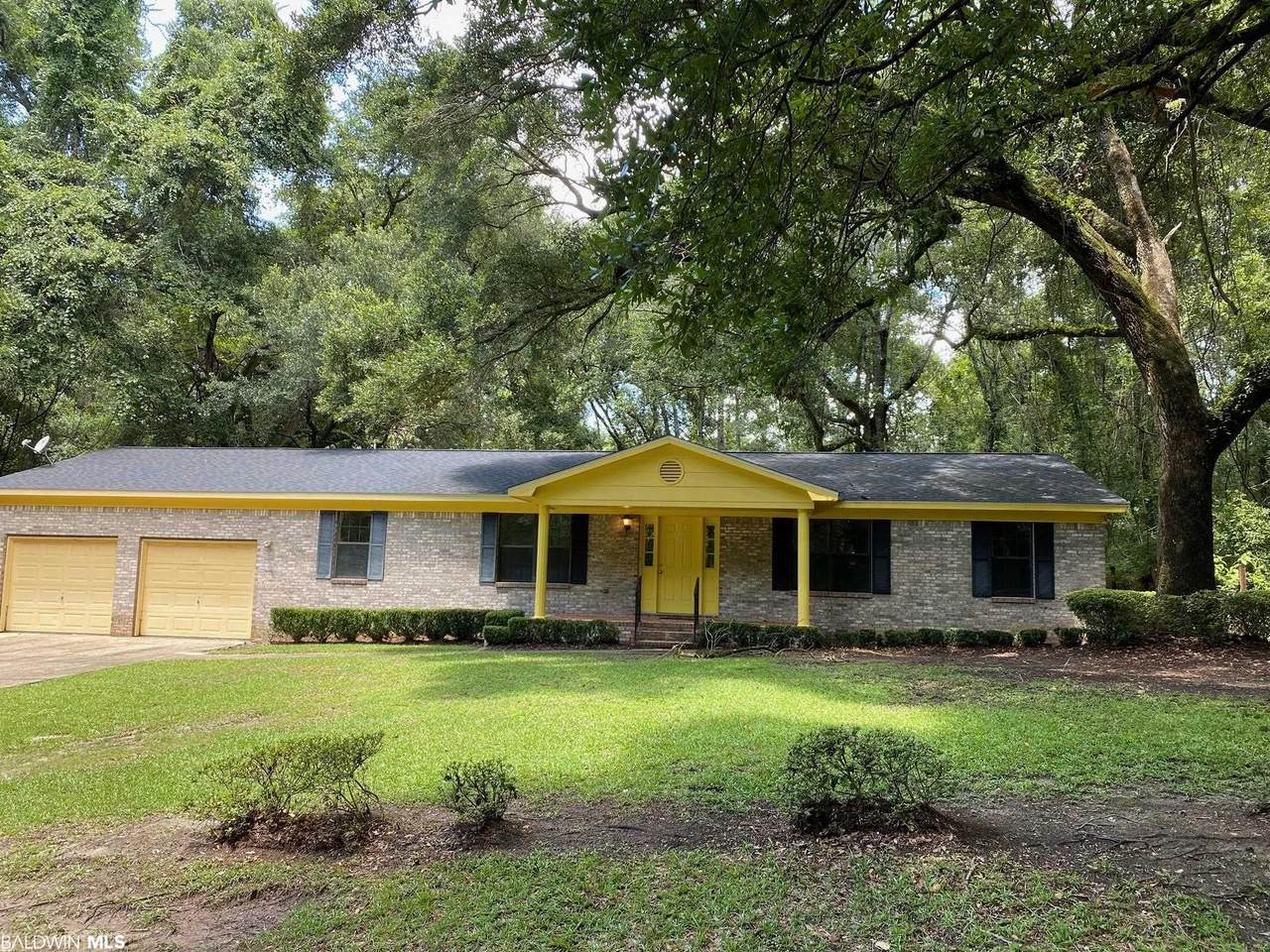 11 Woods Av - Photo 1