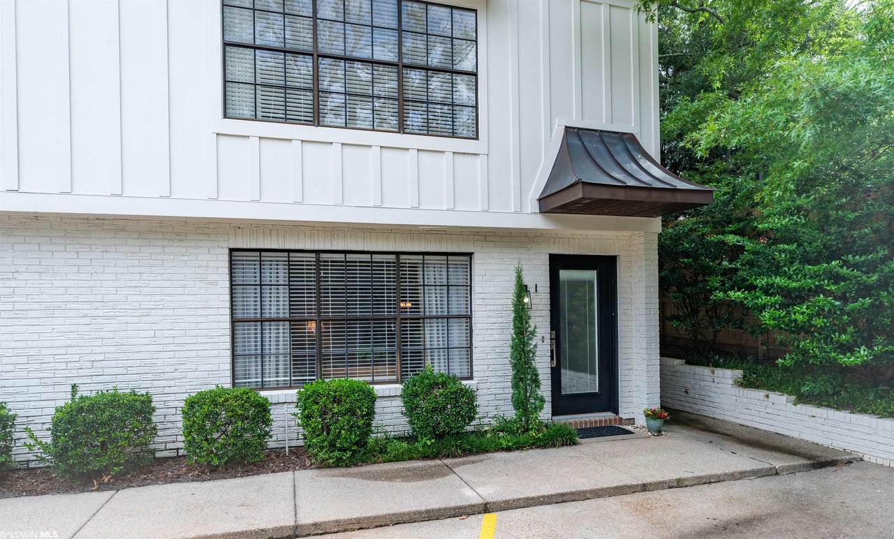 314 Gayfer Court - Photo 1