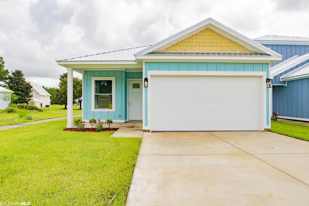 8088 Carmel Circle - Photo 1