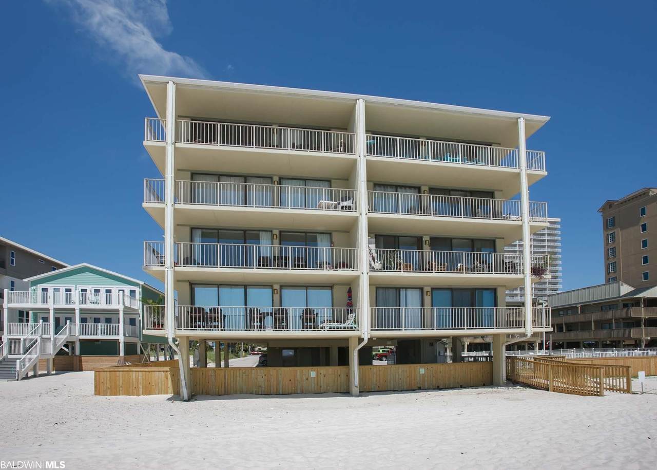 1027 Beach Blvd - Photo 1