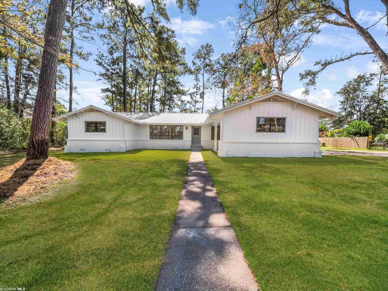 7268 Riverwood Dr - Photo 1