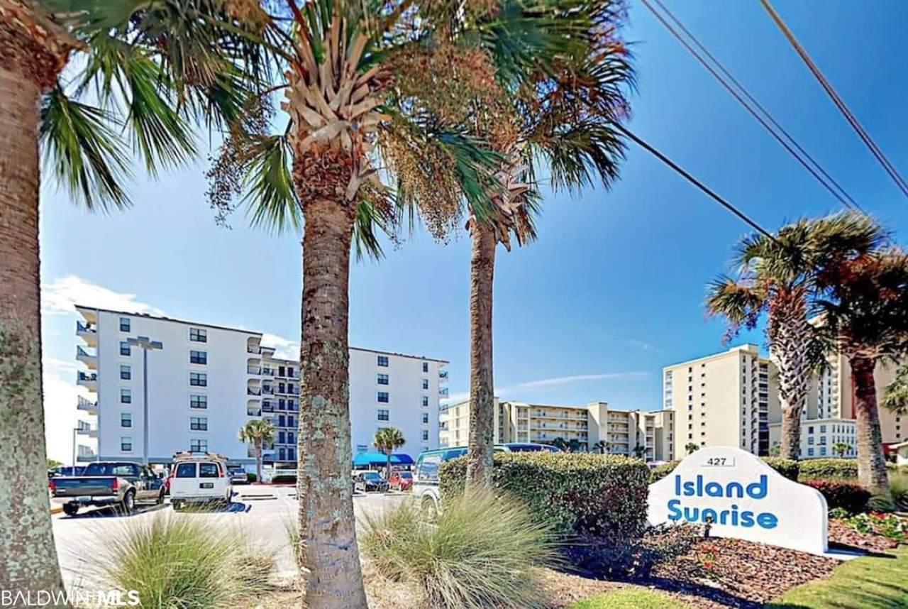 427 Beach Blvd - Photo 1