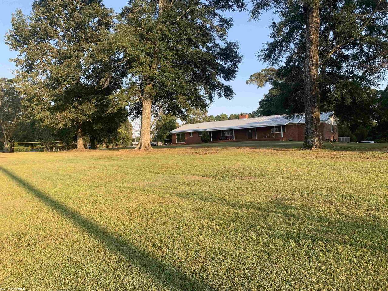 497 Horseshoe Cir - Photo 1