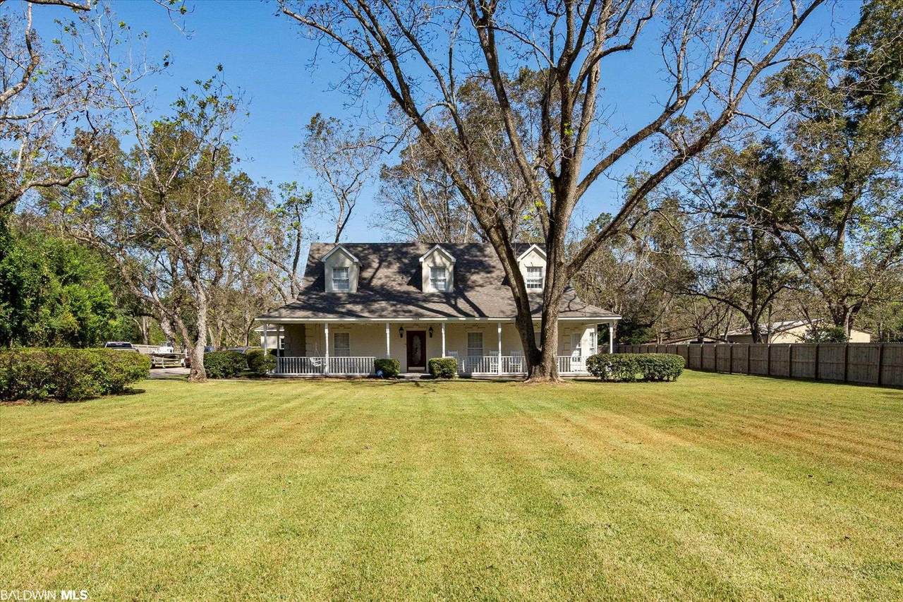 7230 Howells Ferry Road - Photo 1