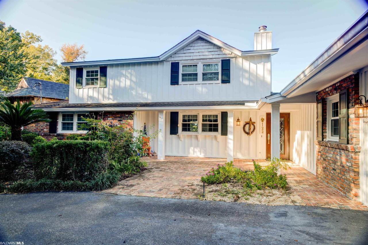 122 Confederate Drive - Photo 1