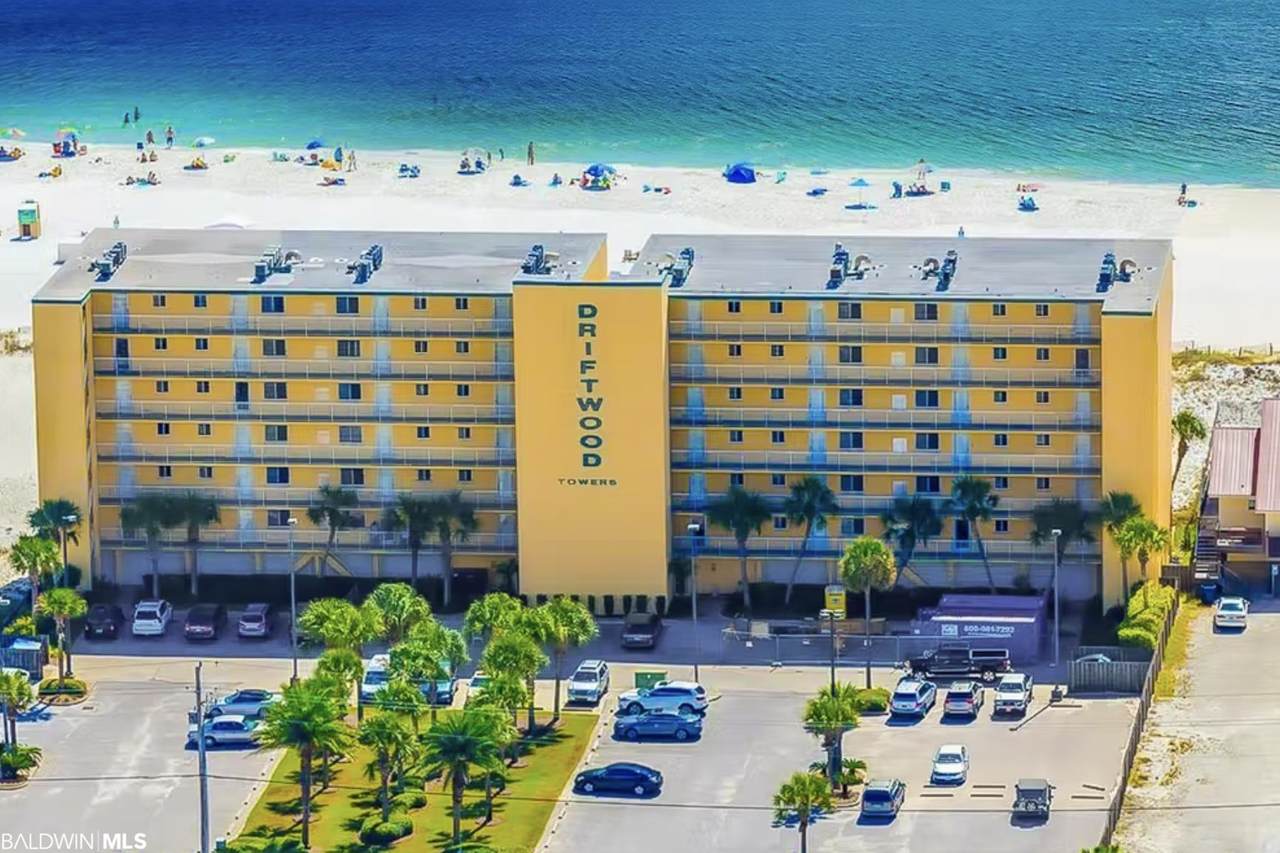 615 Beach Blvd - Photo 1