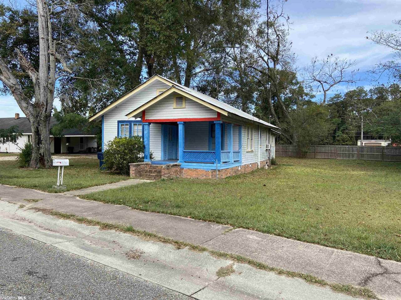 103 Mayo Street - Photo 1