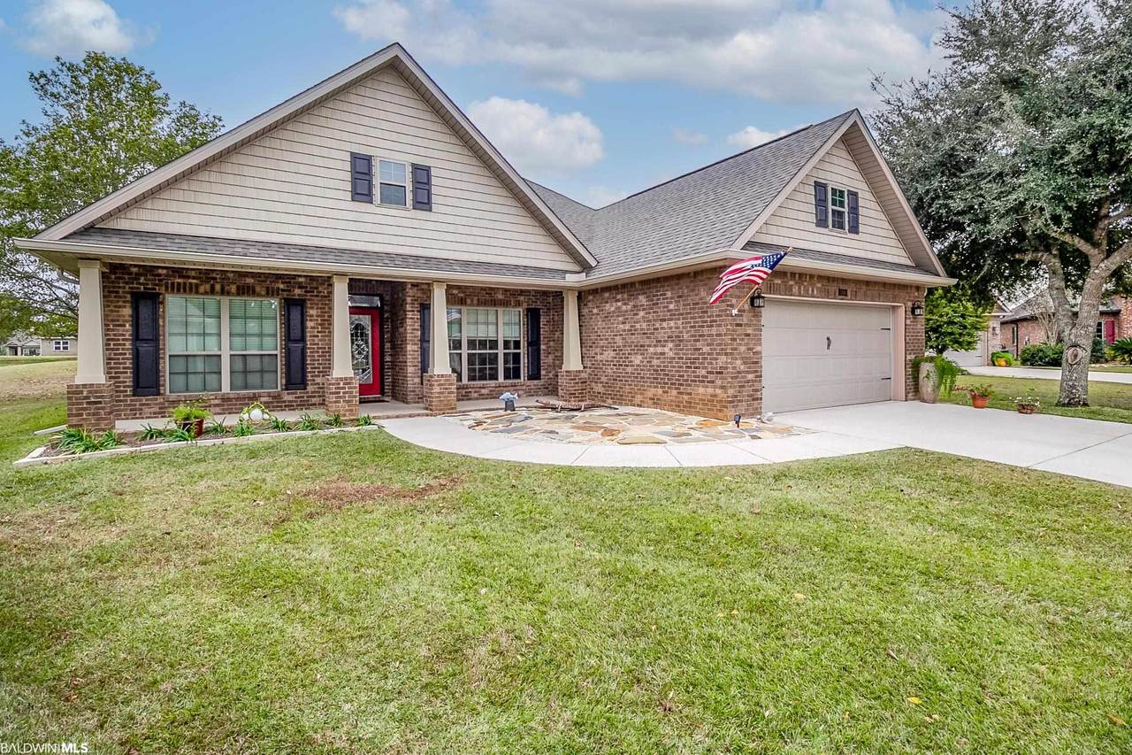23459 Dundee Circle - Photo 1