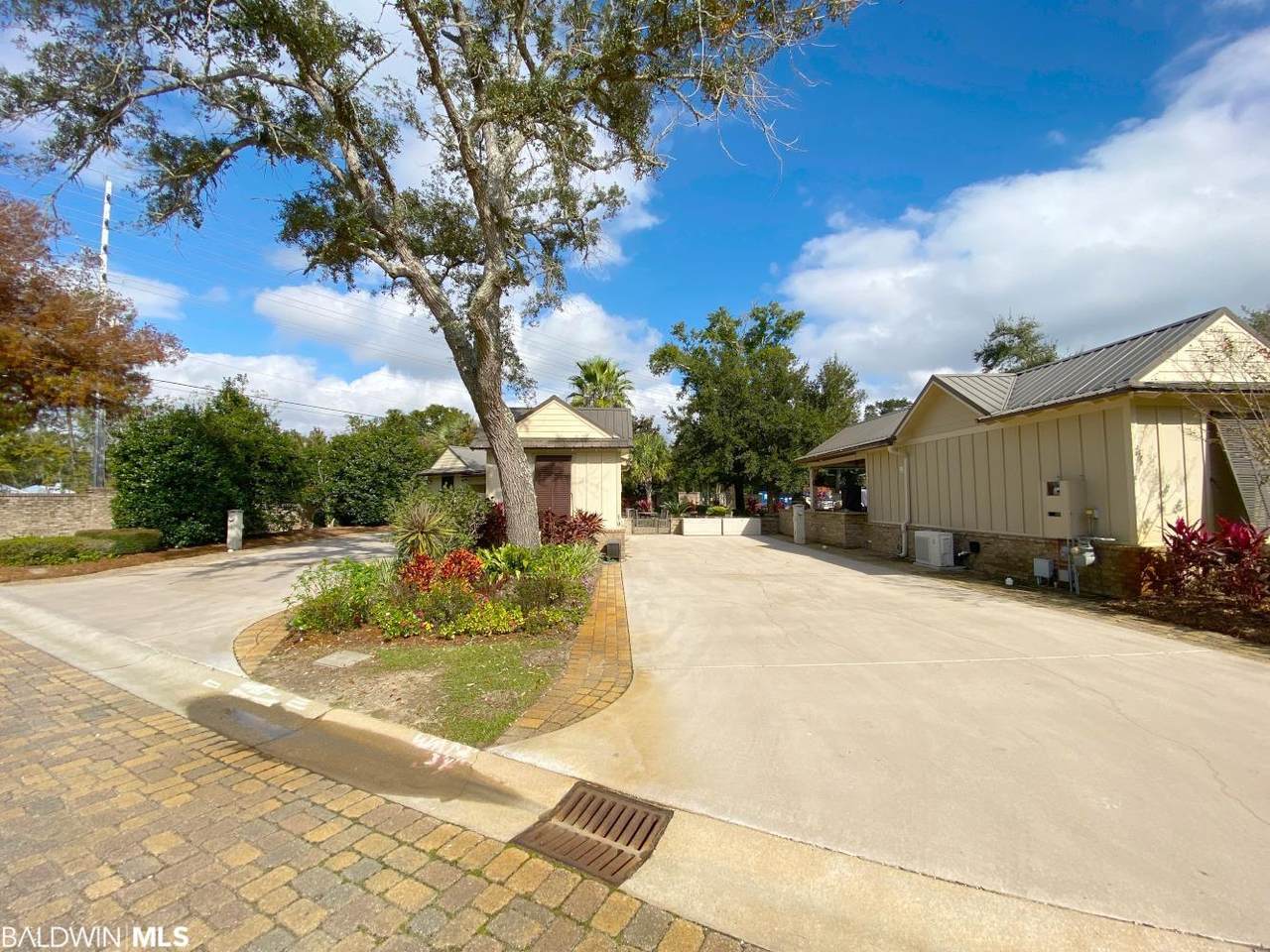 28888 Canal Road - Photo 1