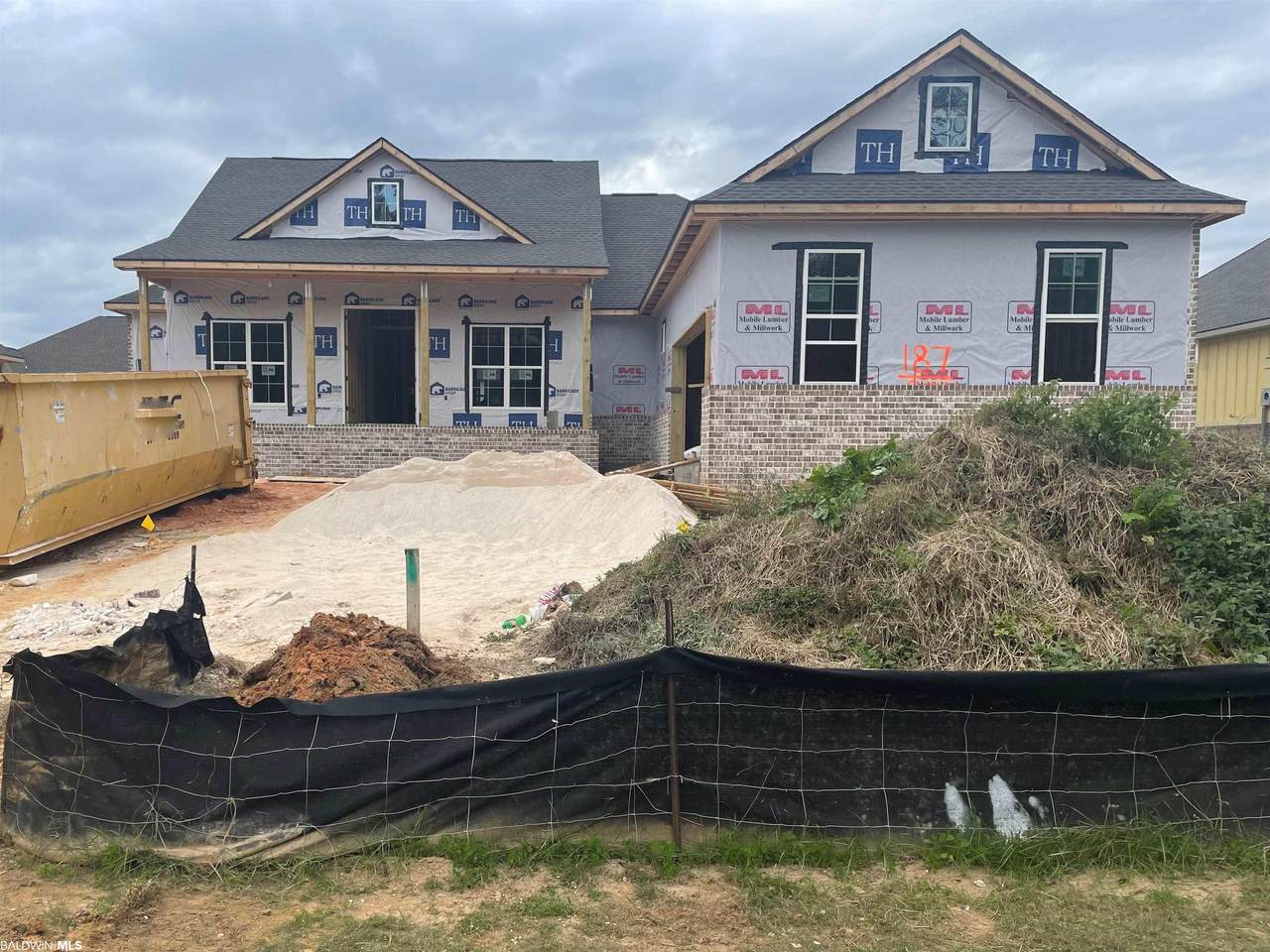 654 Mcarthur Lane - Photo 1