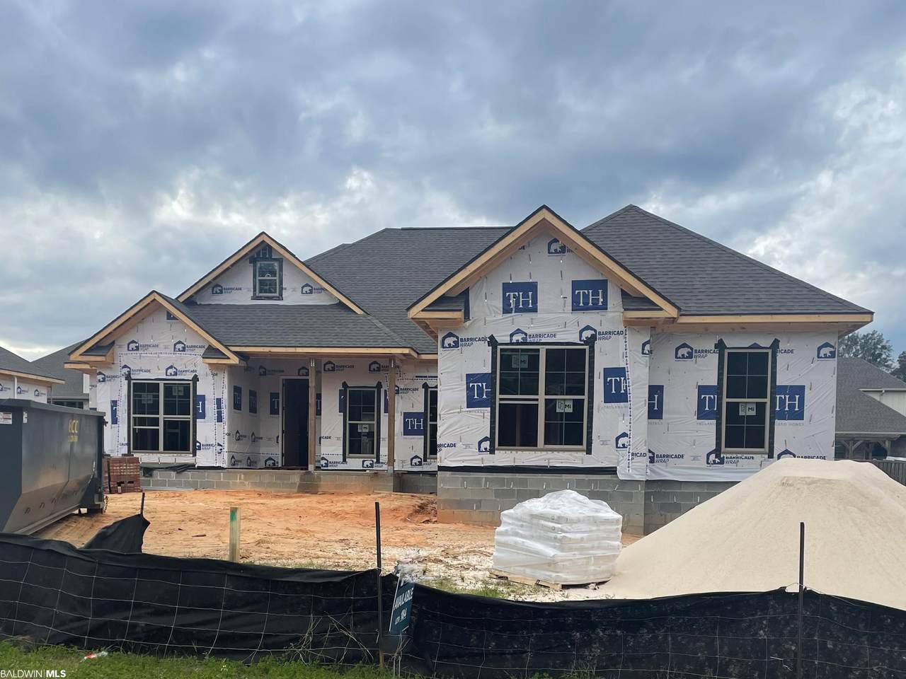 642 Mcarthur Lane - Photo 1