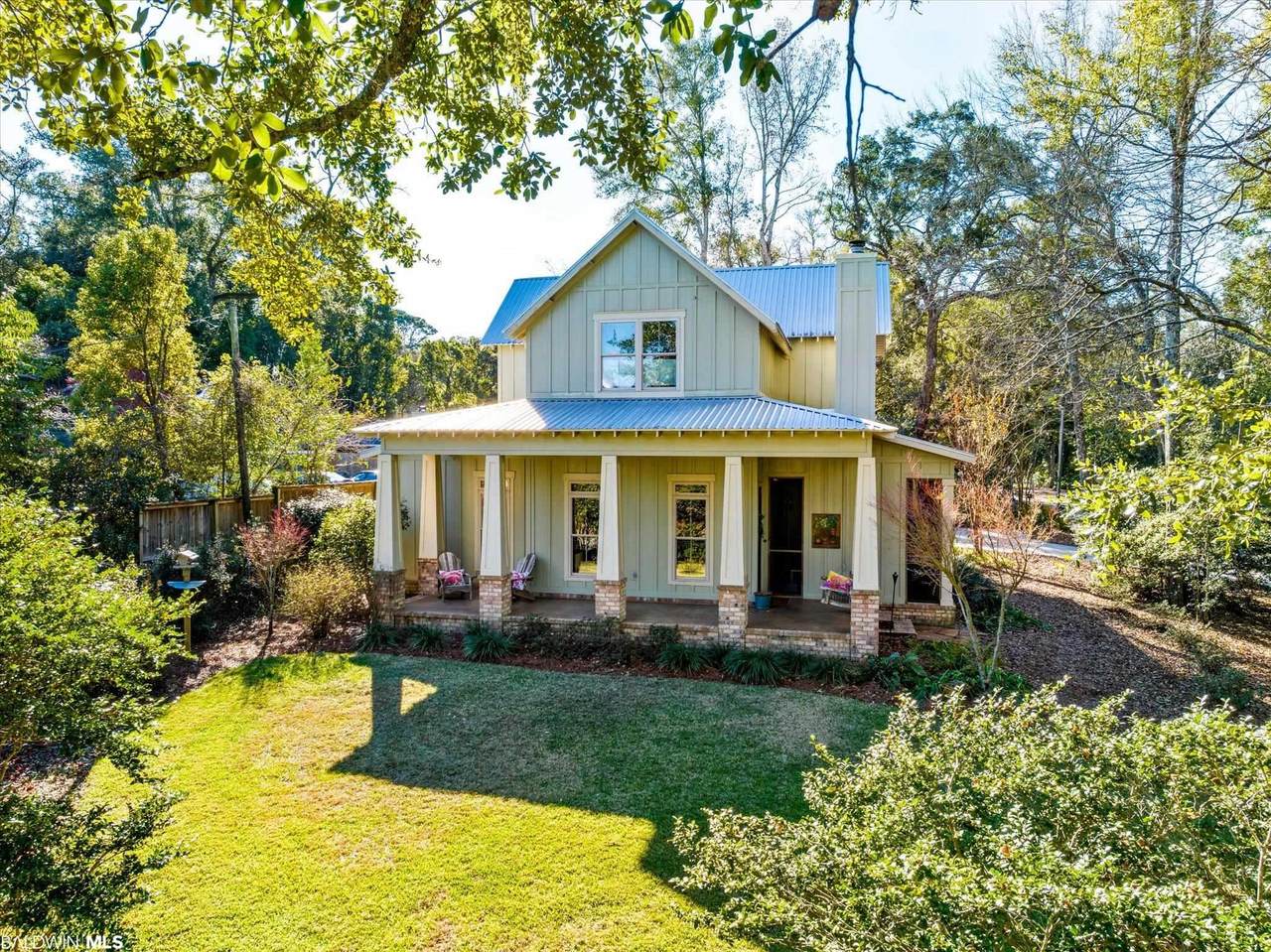 610 College Avenue - Photo 1
