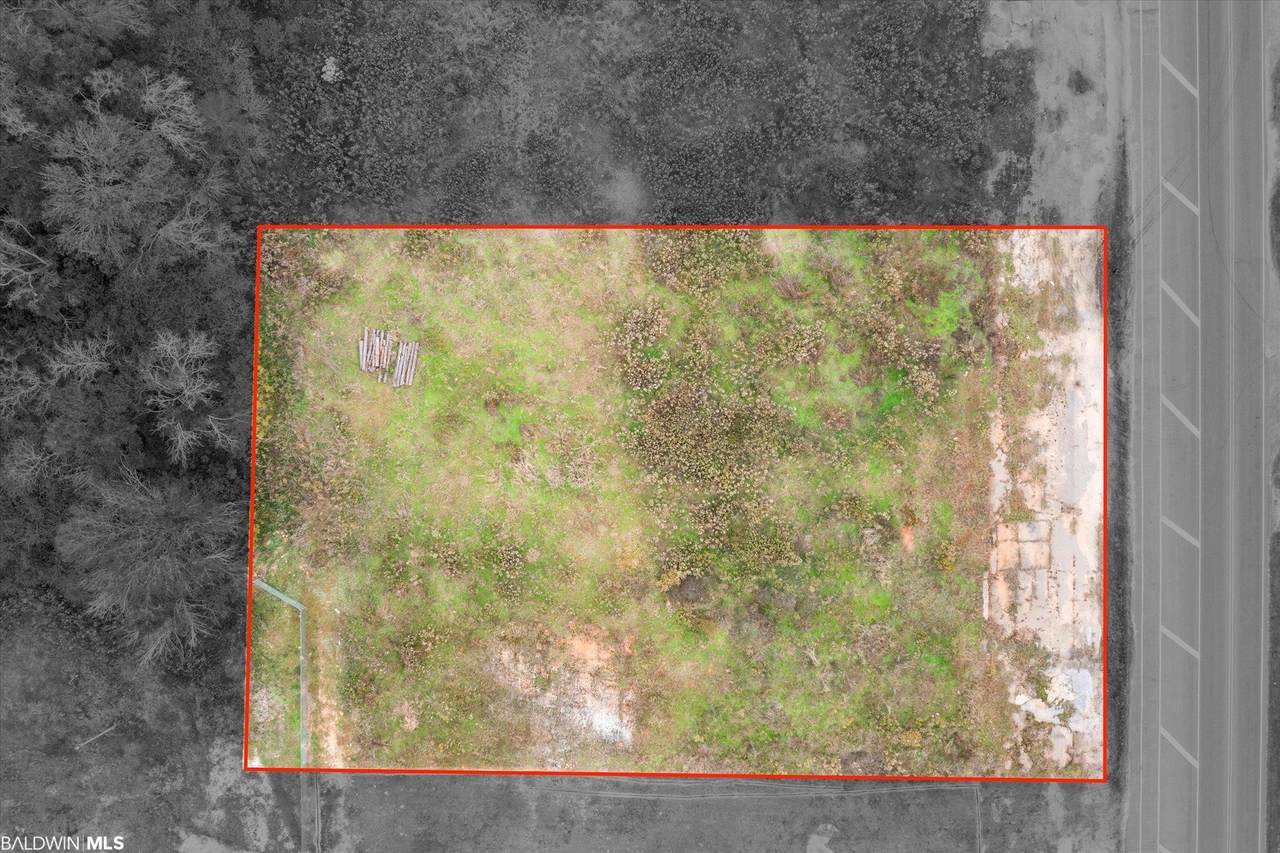 Address Not Published - Photo 1