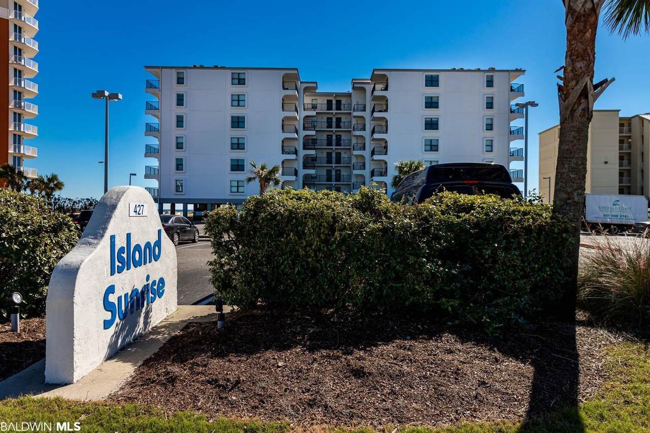 427 Beach Blvd - Photo 1
