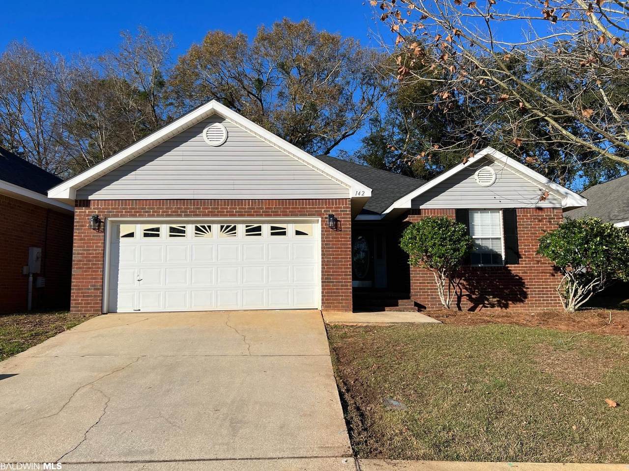 142 Cypress Lane - Photo 1