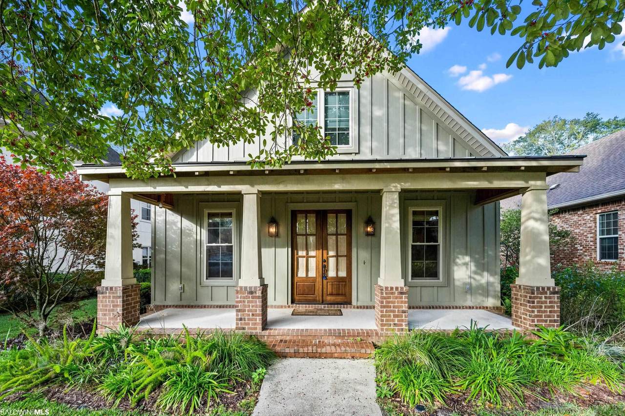418 Azalea Avenue - Photo 1