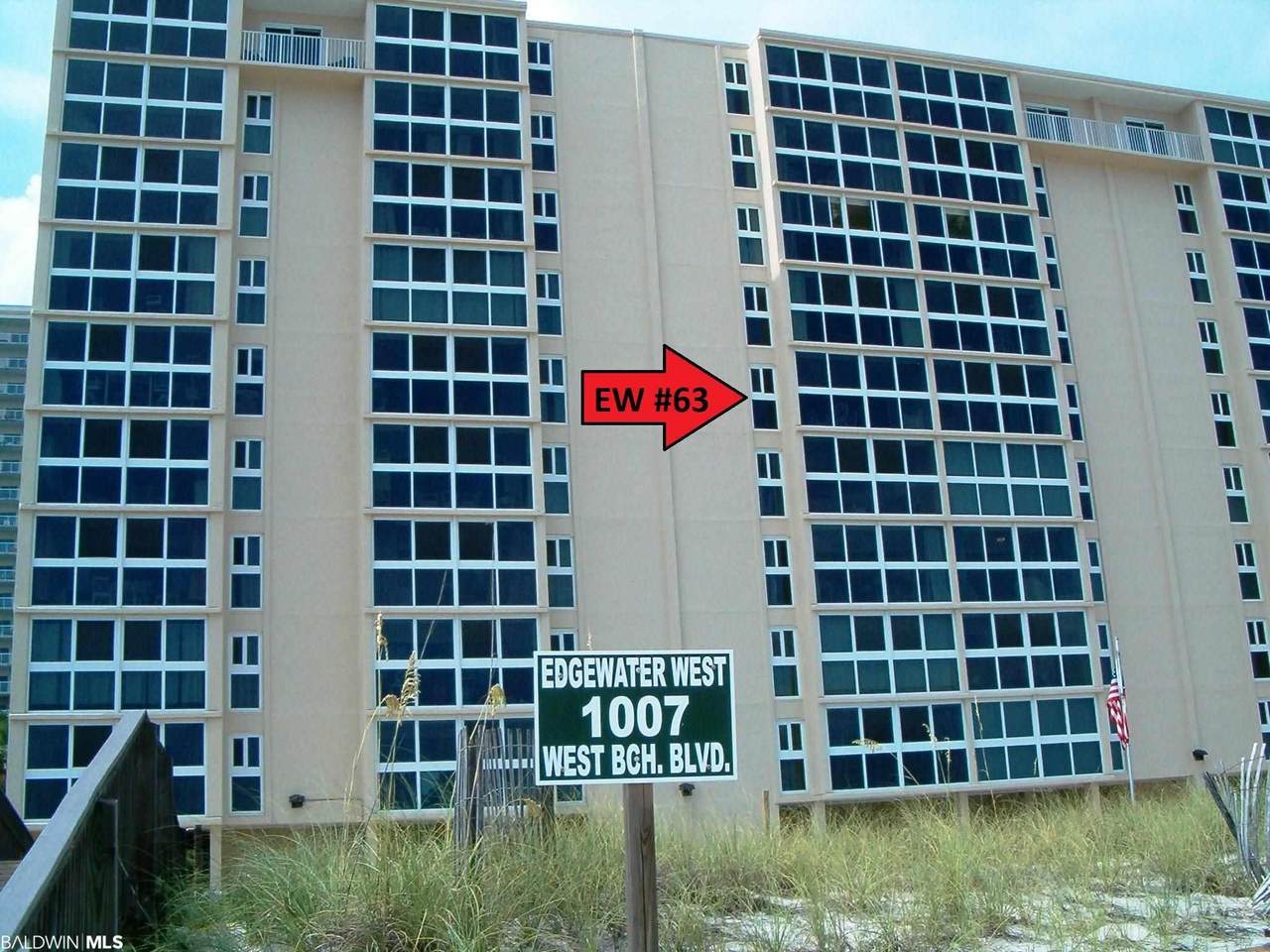 1007 Beach Blvd - Photo 1