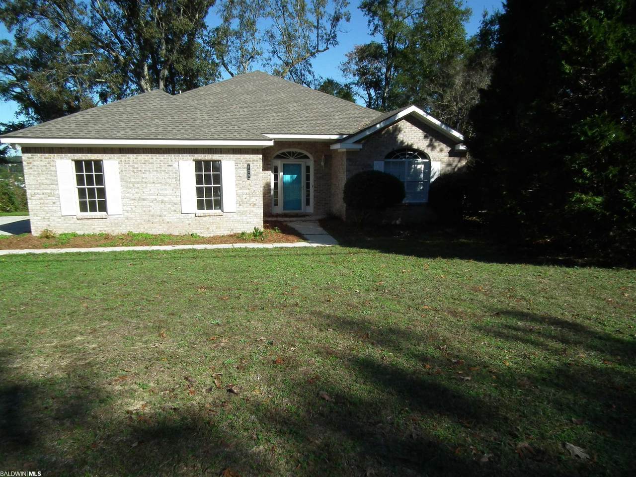 129 Fairway Drive - Photo 1