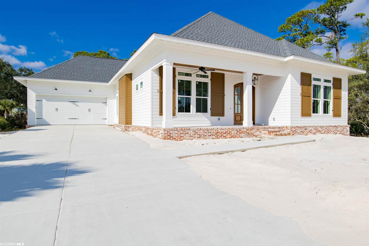 4827 Osprey Drive - Photo 1