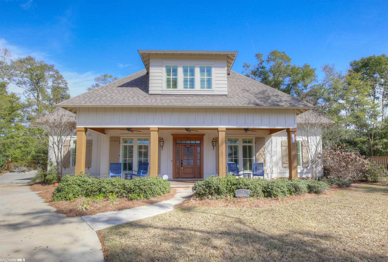 708 Manning Place - Photo 1