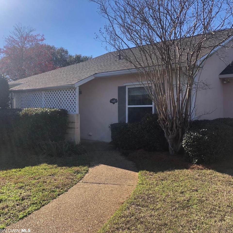 9485 Villas Dr - Photo 1