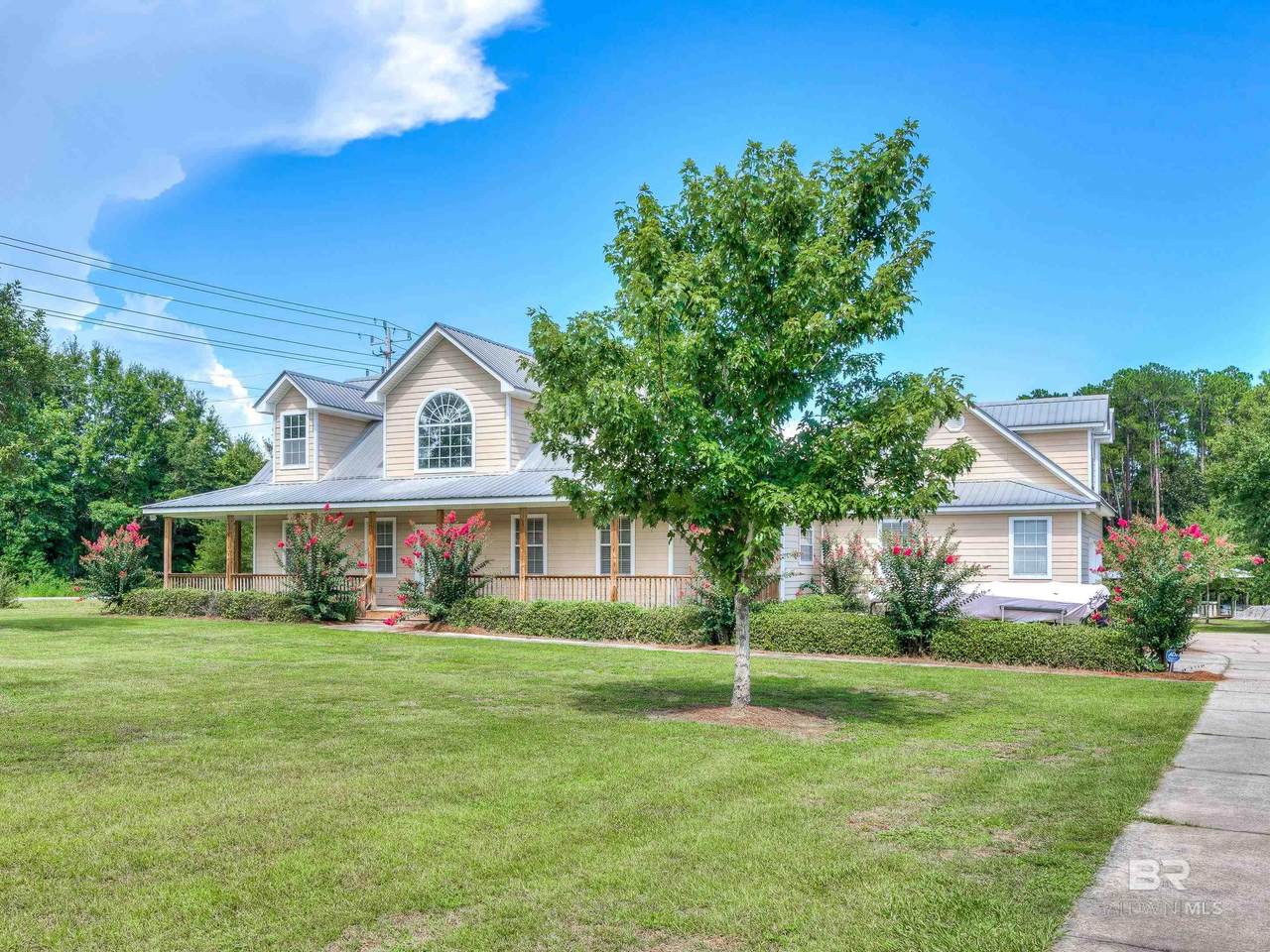 9492 Hammock Road - Photo 1