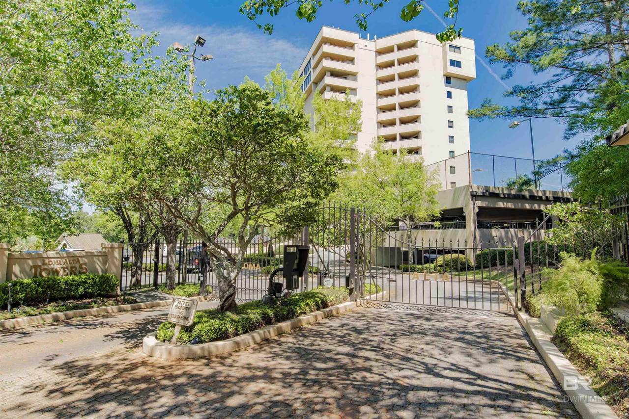 100 Tower Drive - Photo 1