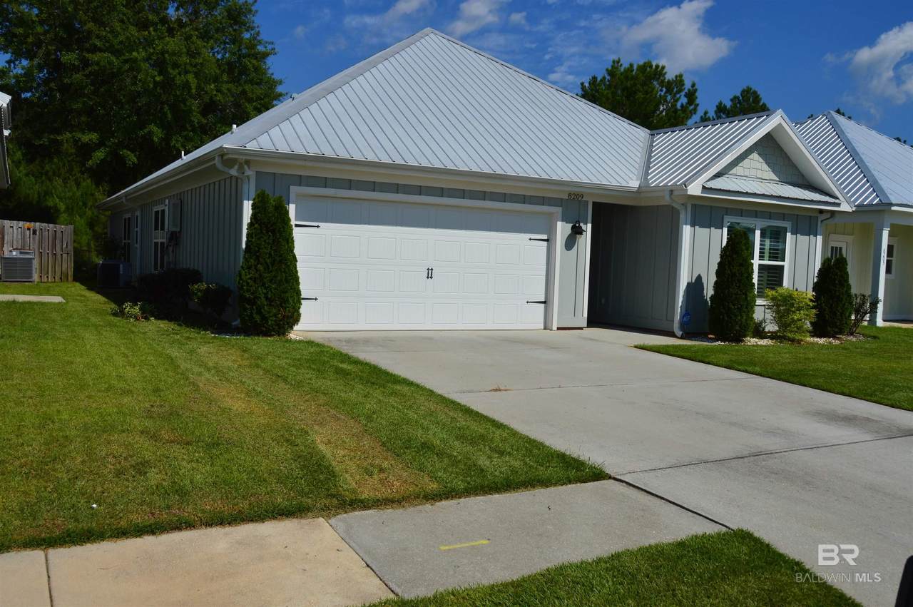 8209 Carmel Circle - Photo 1
