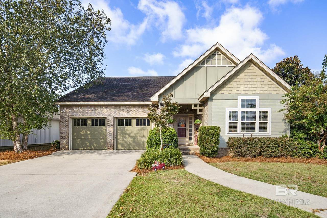 122 Cottage Lane - Photo 1