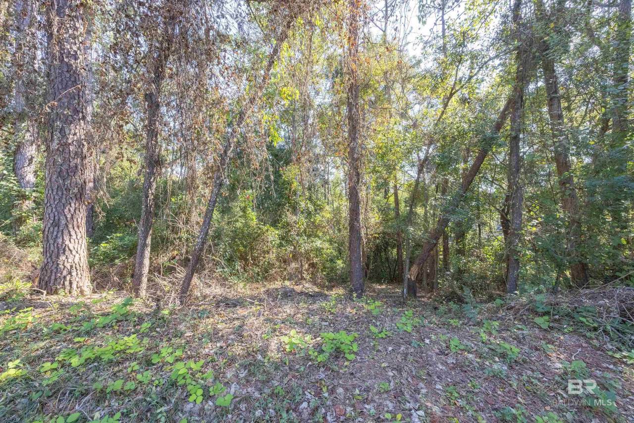 181 Lakeview Loop - Photo 1