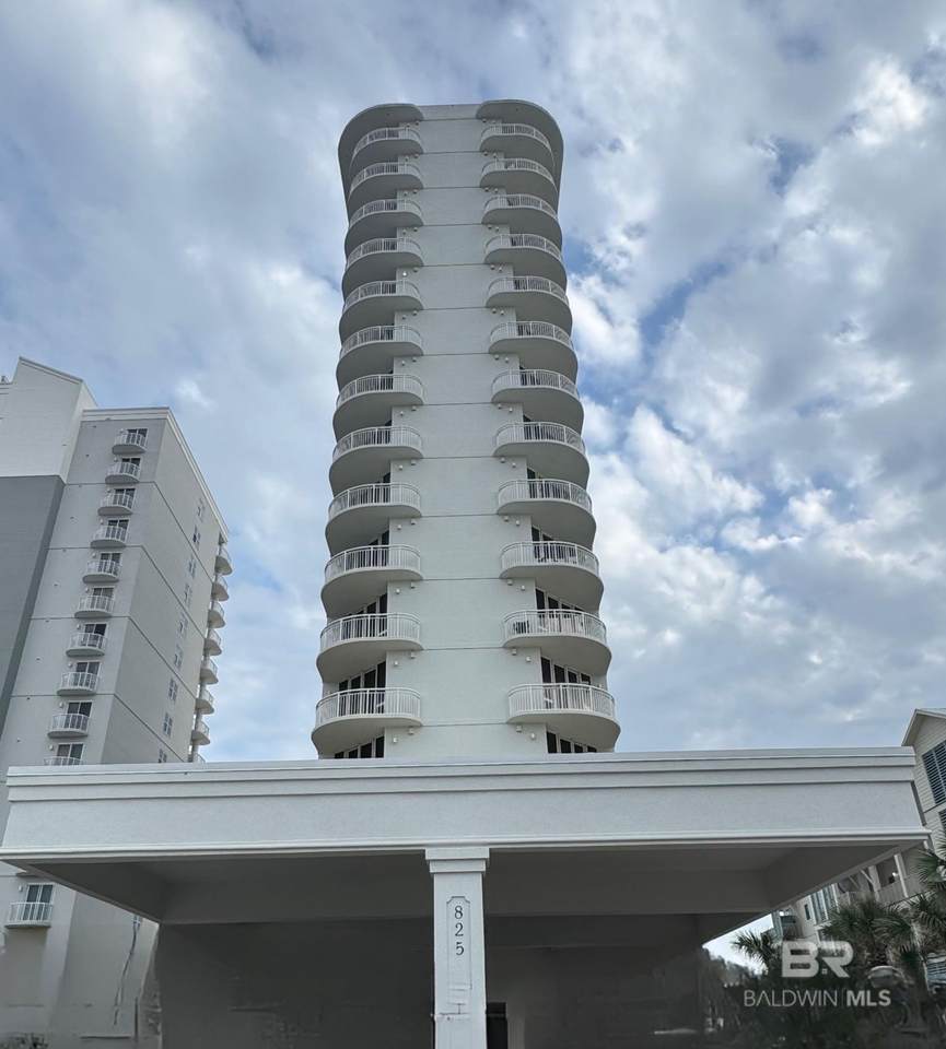 825 Beach Boulevard - Photo 1