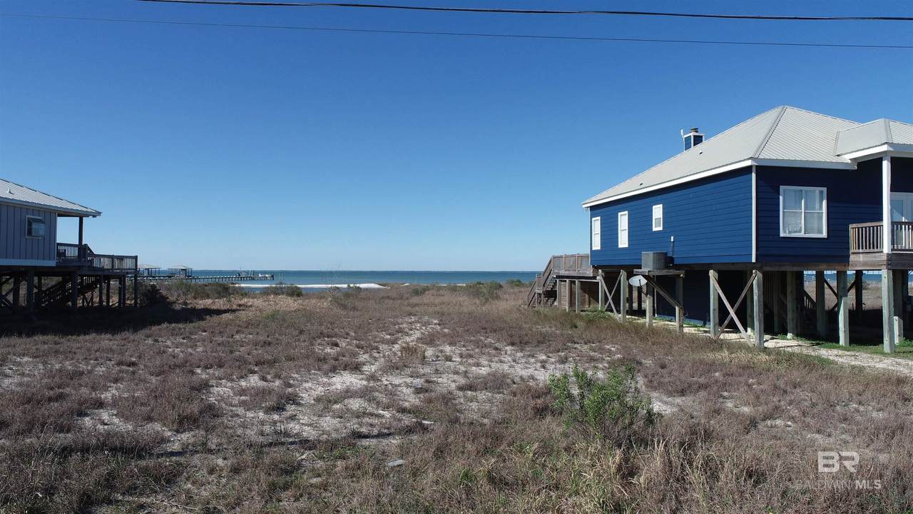 2338 ISLAND Shores Drive - Photo 1