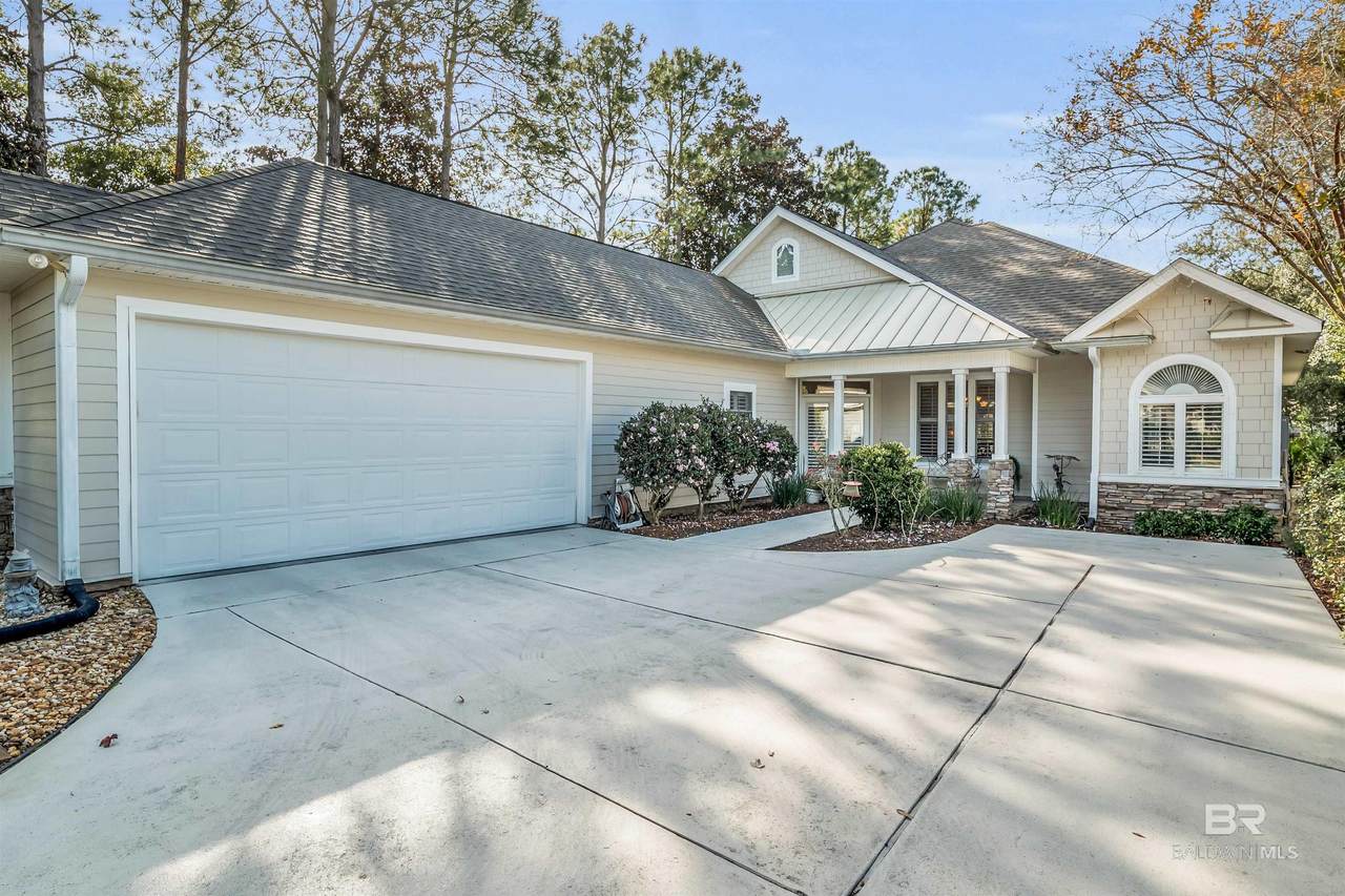 11 Baywalk Drive - Photo 1