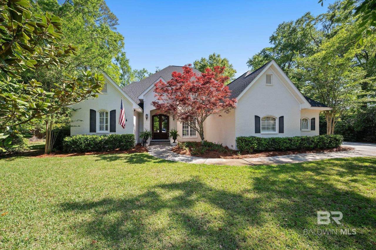 306 Bristol Way - Photo 1