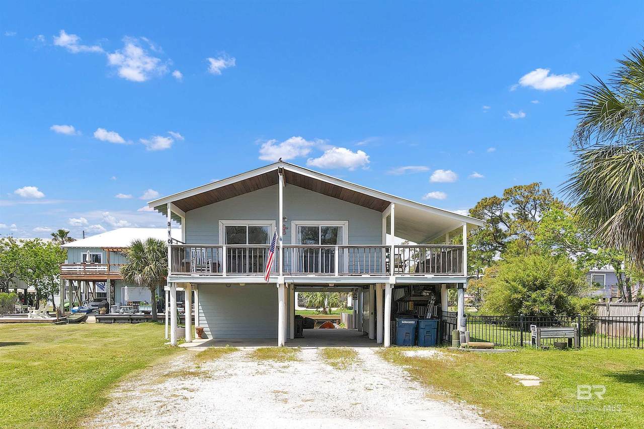 310 3rd Avenue - Photo 1