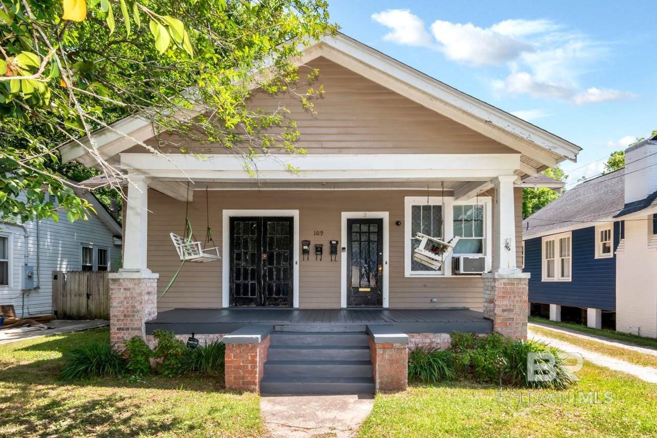 109 Carlen Street - Photo 1