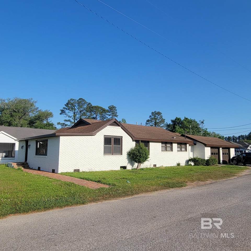 22025 8th Street - Photo 1