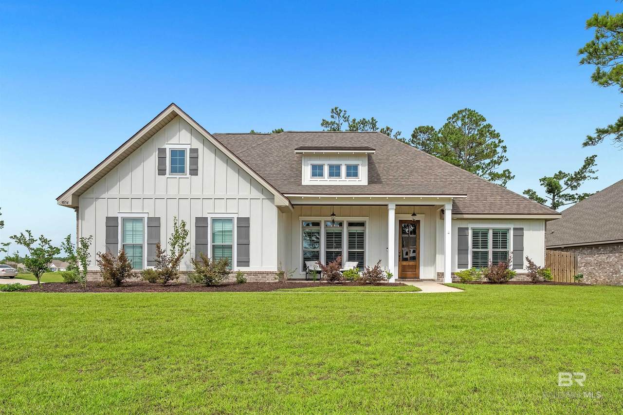 3854 Stafford Boulevard - Photo 1