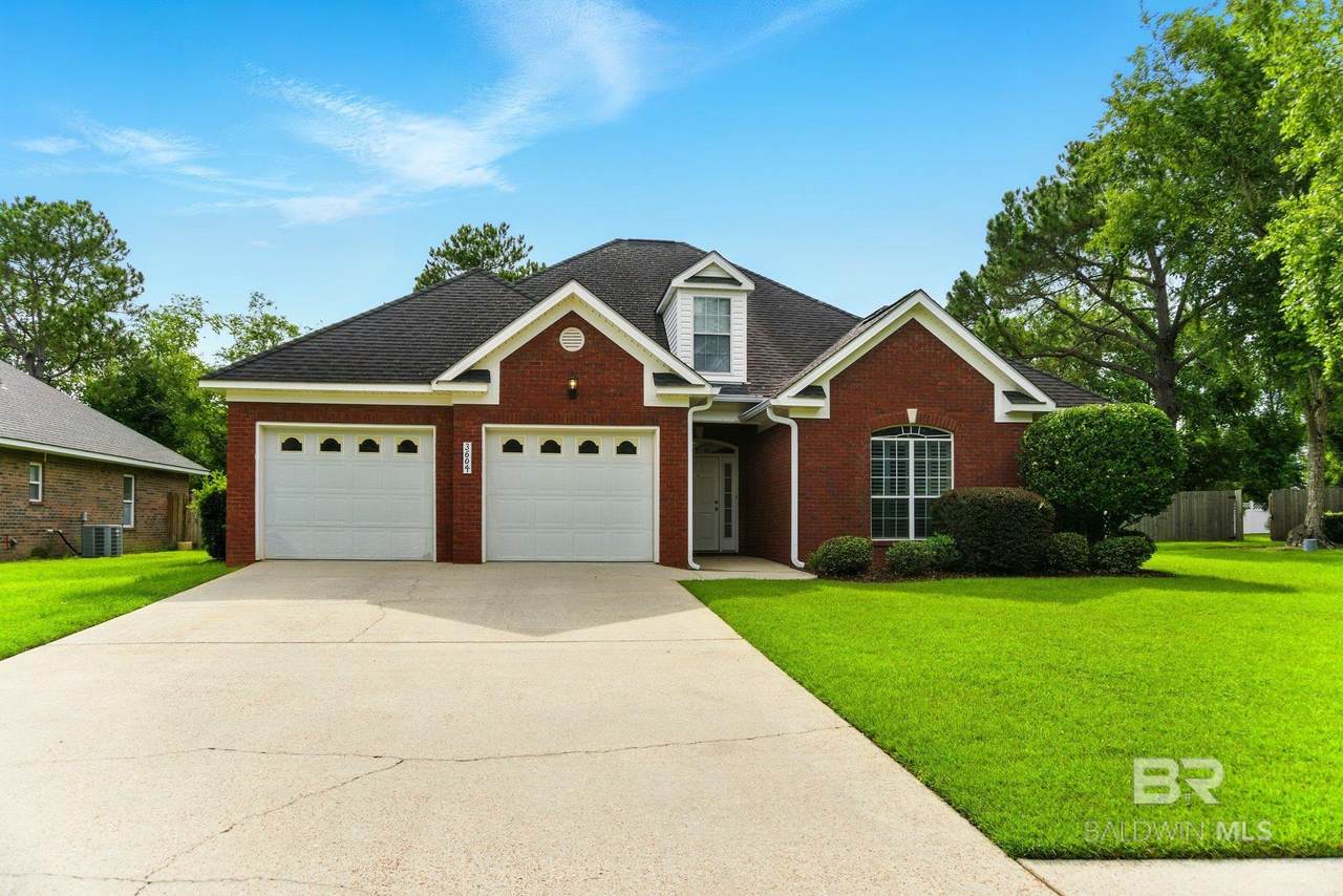 3604 Ancient Oaks Circle - Photo 1
