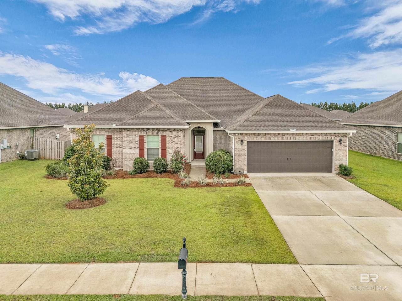 9913 Dunleith Loop - Photo 1