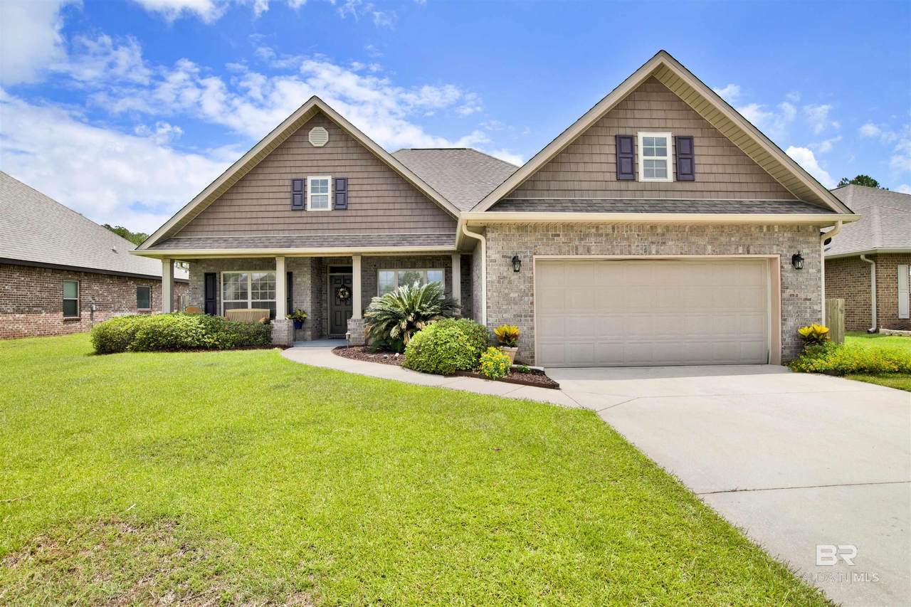347 Thornhill Circle - Photo 1